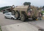 radpanzer-versus-passat.jpg