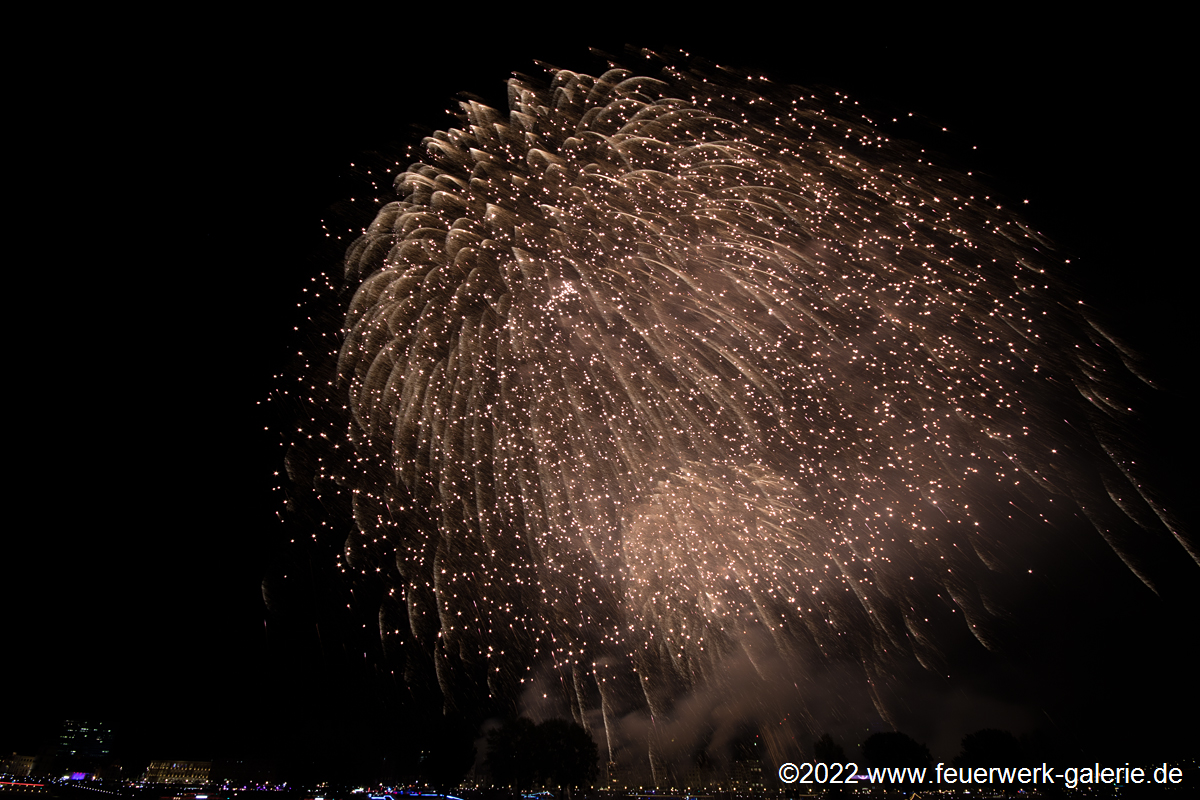 Fireworks for Japantag in Düsseldorf 2022