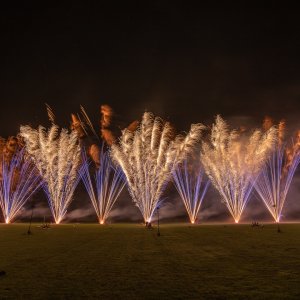 Foto's Magnum Vuurwerk / Vuurwerkexpert.