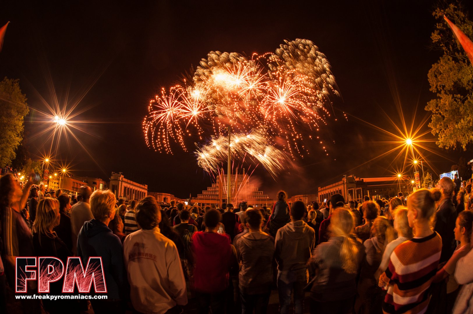 09-08-2019 - Brussel , Les Feux de Laeken - Vuurwerk in Laken