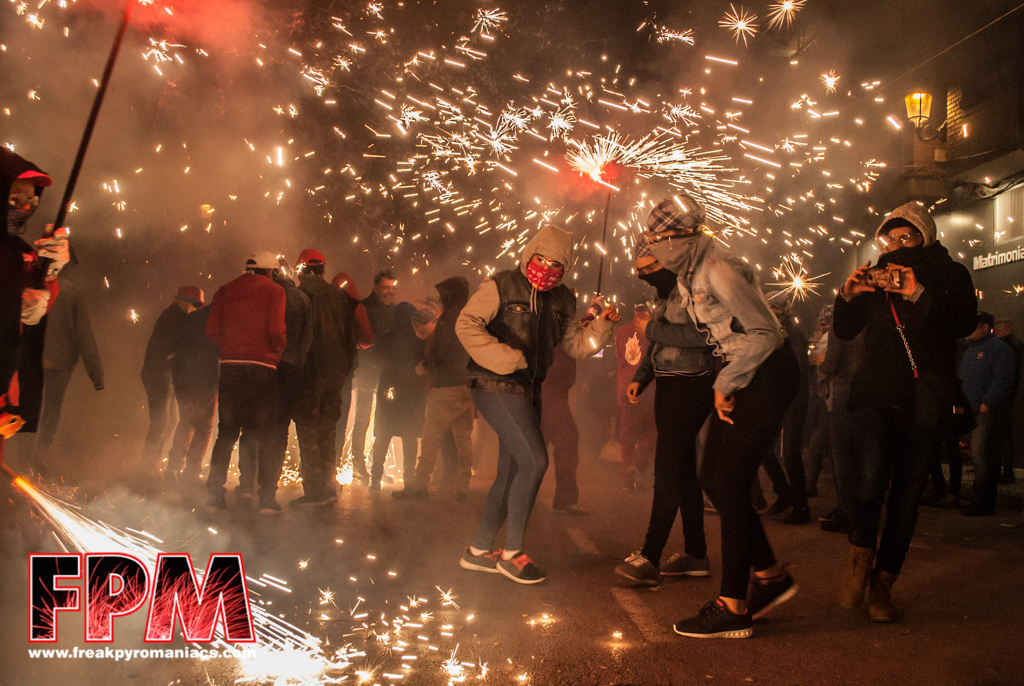 14-03-2018 - Correfoc Falla Montolivet - Cra. de L'Orient