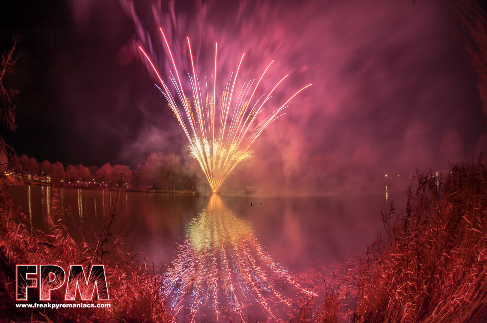 14-12-2019 - Vuurwerkstore Holten