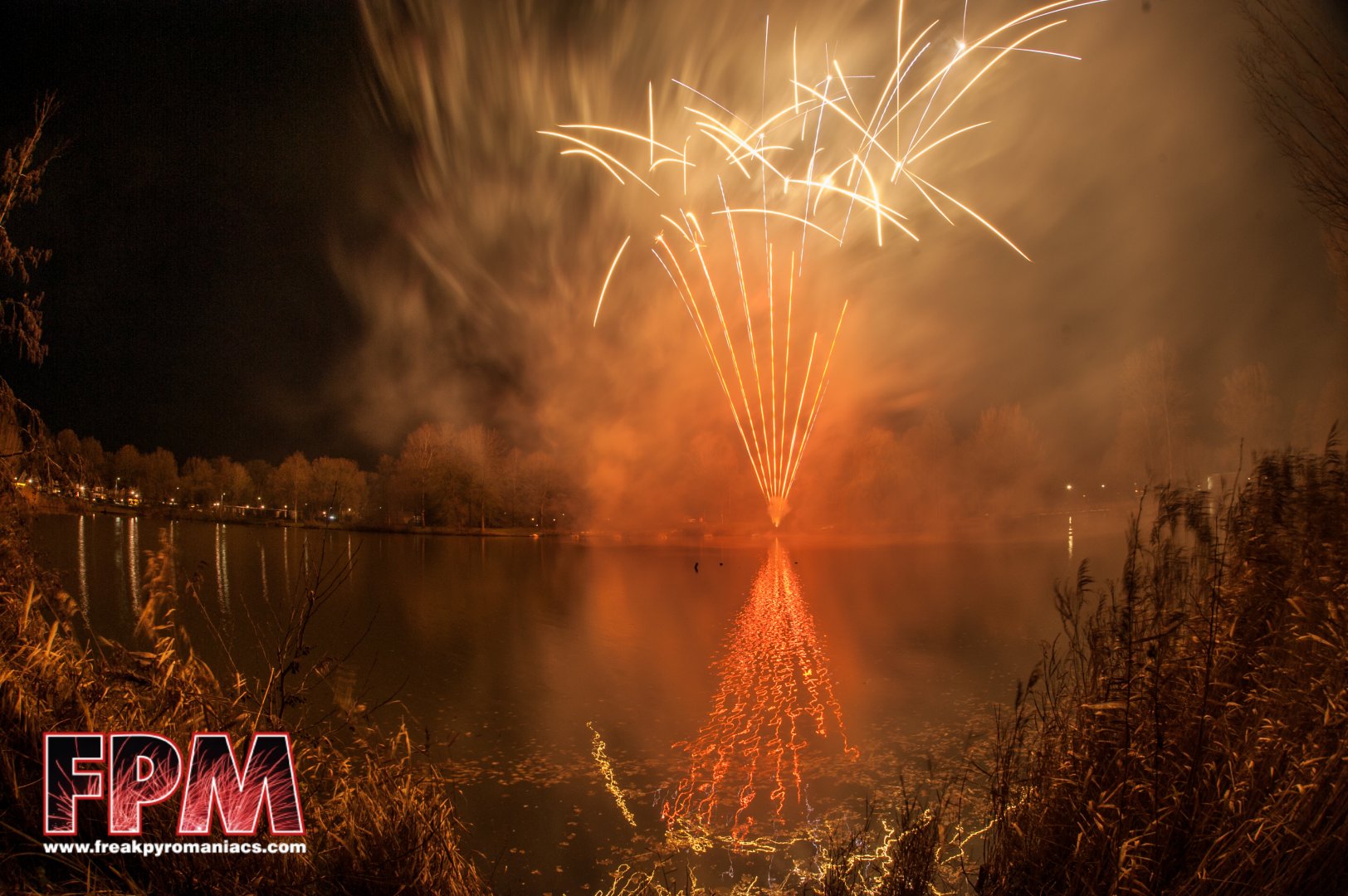 14-12-2019 - Vuurwerkstore Holten