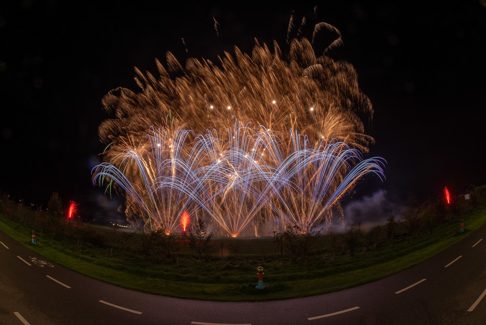 DRU - Ulft 2025 - Hello Fireworks