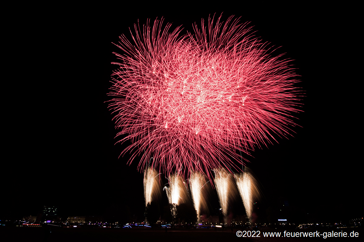 Fireworks for Japantag in Düsseldorf 2022