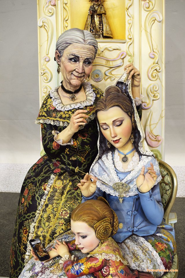 ninot-esp-cadarso002.jpg