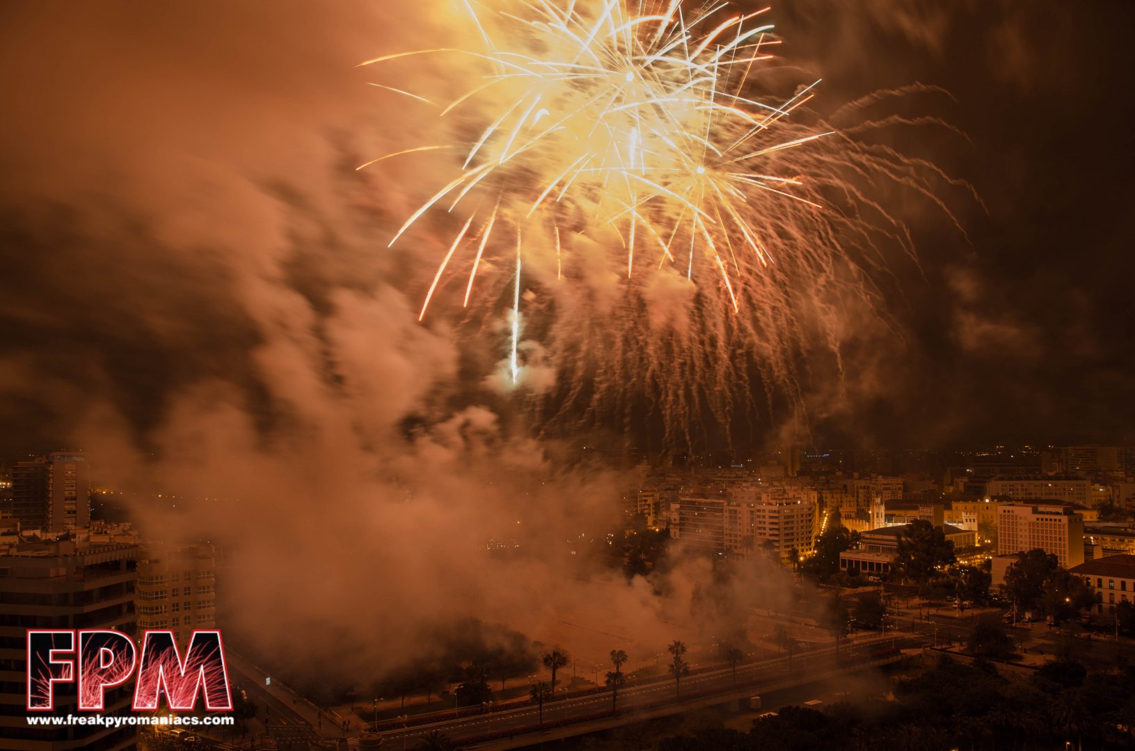 Pirotecnia Europla de Belgida - Castillo- Las Fallas 2016