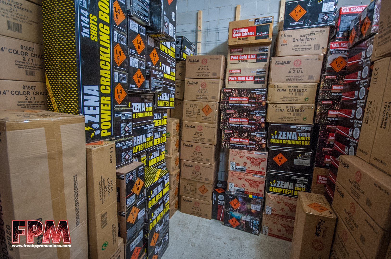 Top Vuurwerk Breda : Showroom + Bunker