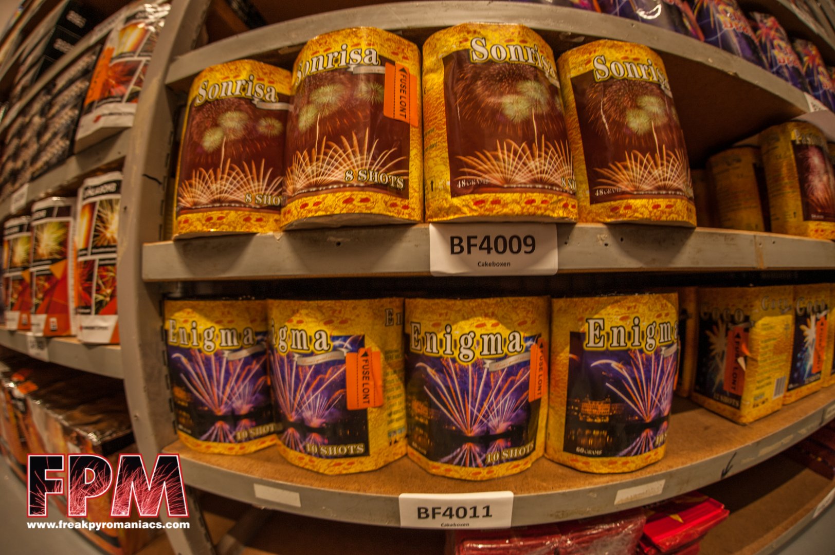 Winkel bezoek , quartel-vuurwerk pijnacker