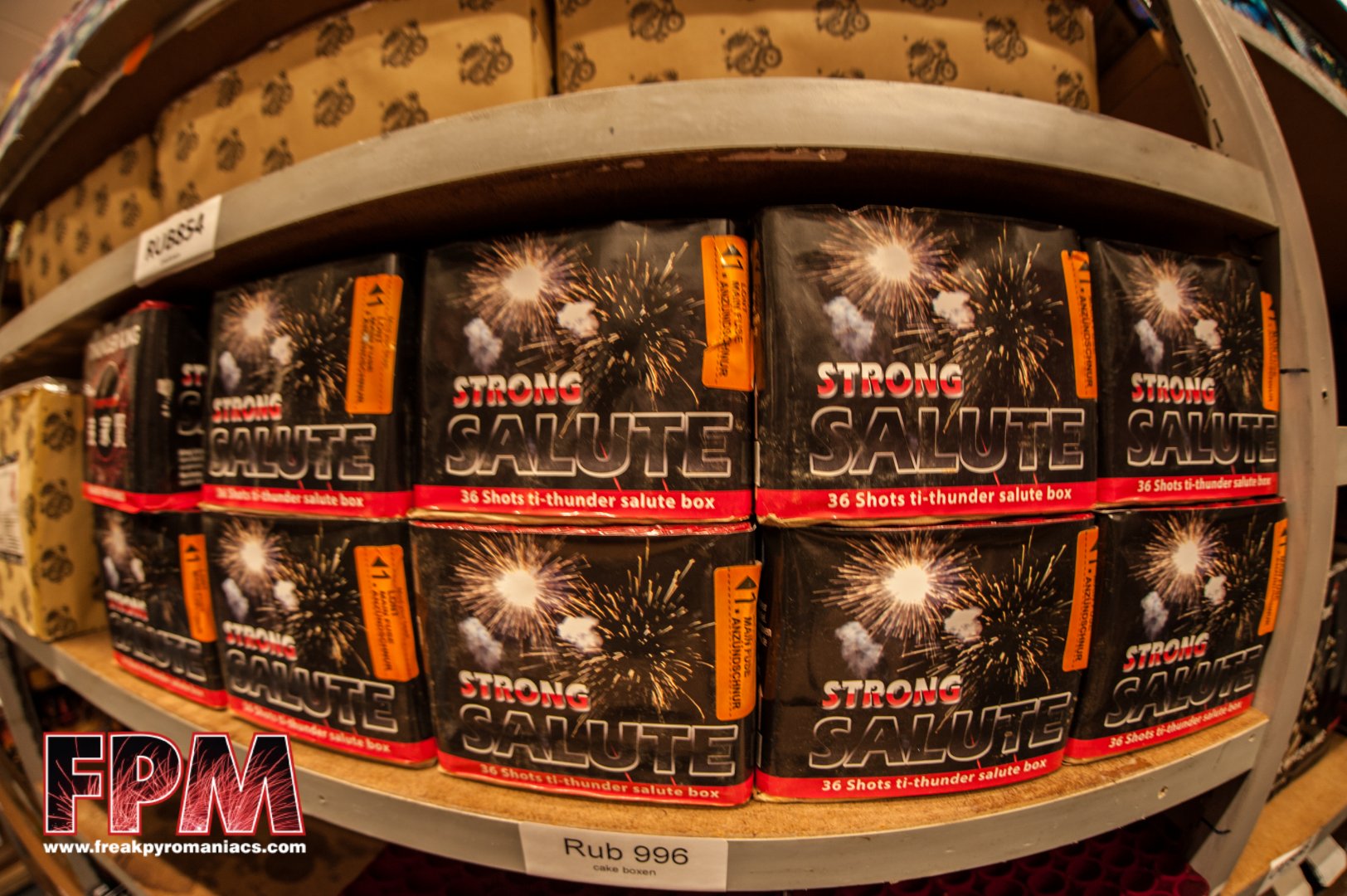 Winkel bezoek , quartel-vuurwerk pijnacker