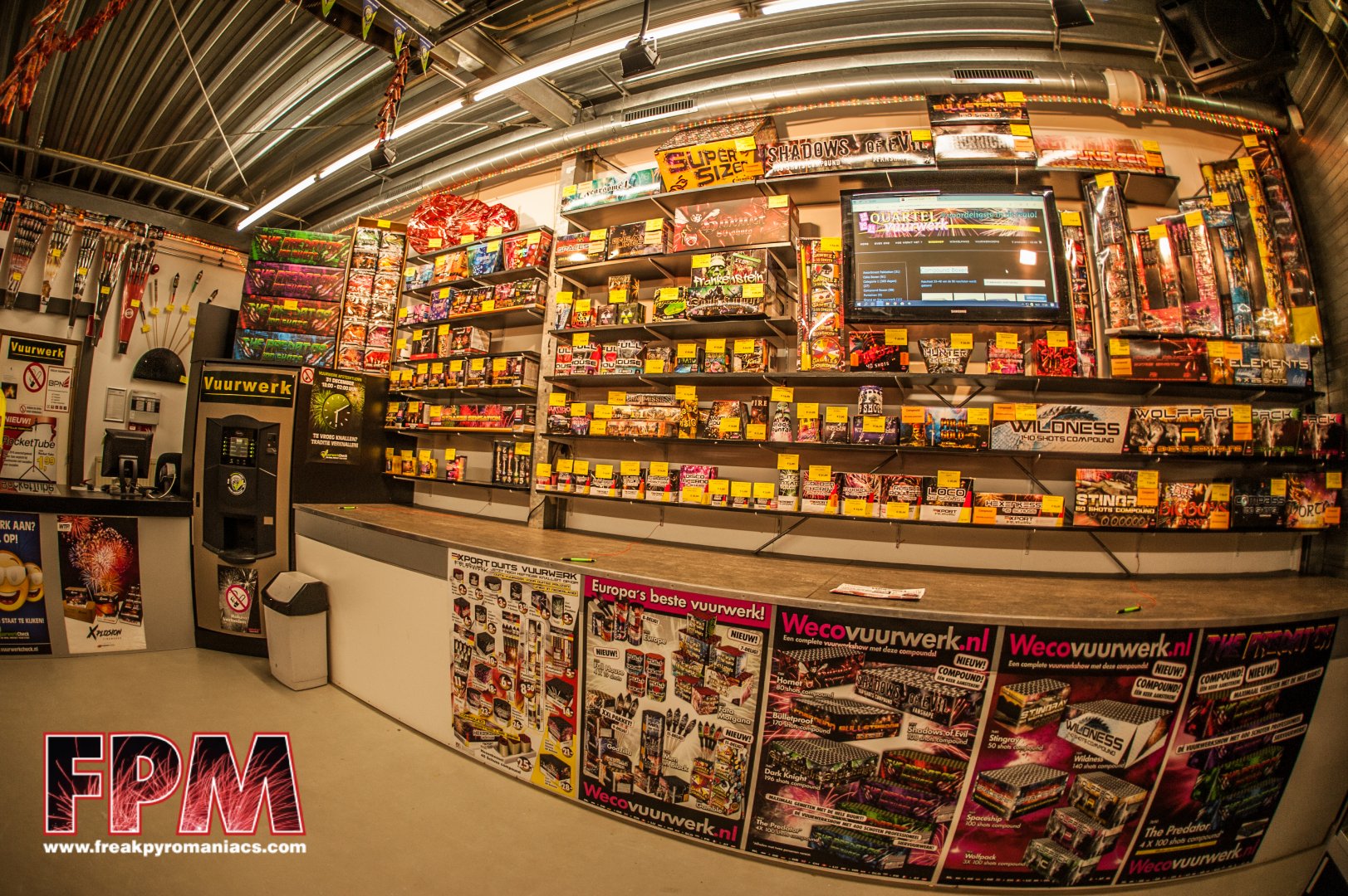 Winkel bezoek , quartel-vuurwerk pijnacker